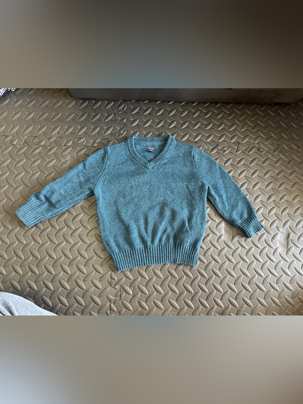GAP Women's Teal V-Neck Sweater